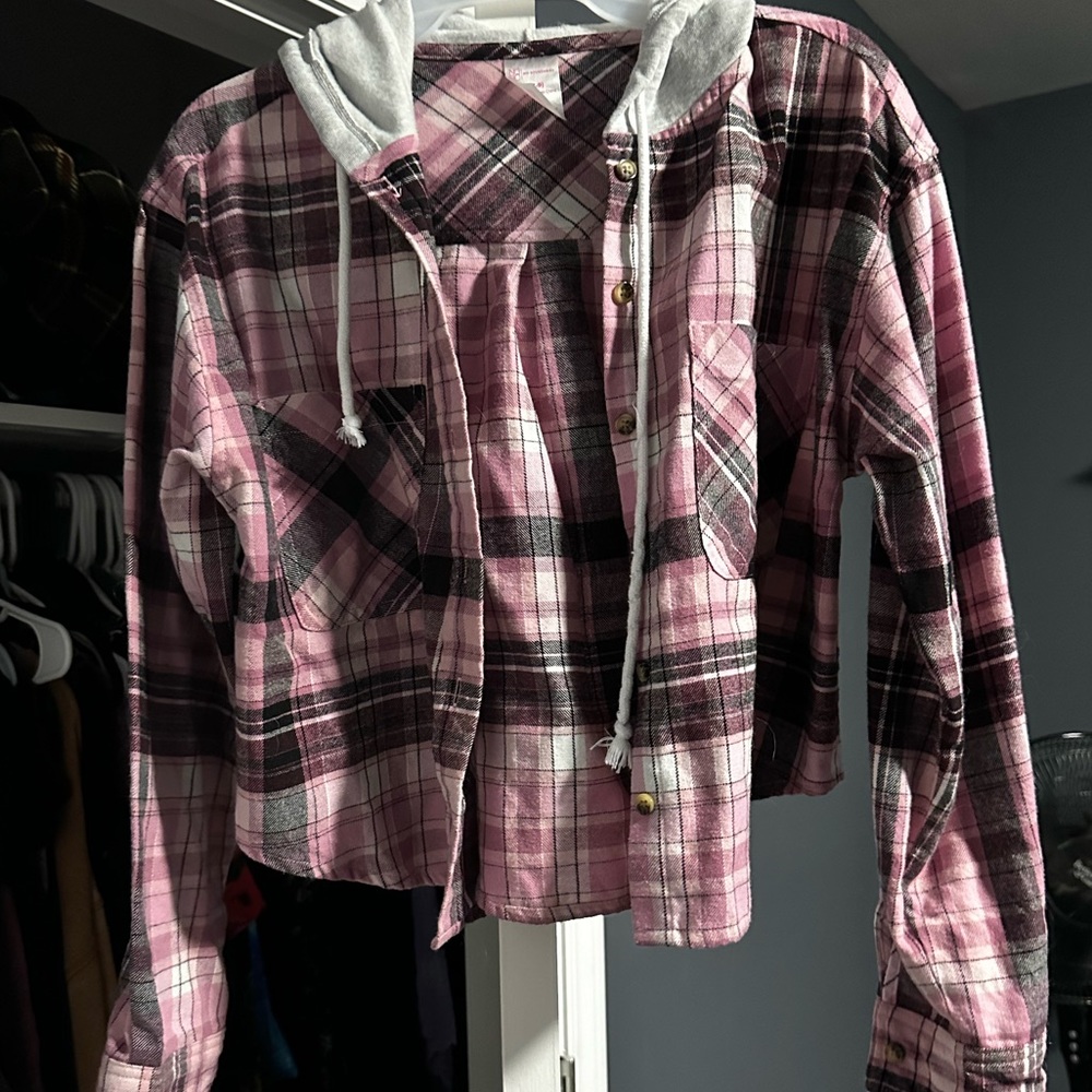 Pink plaid hooded crop button up
